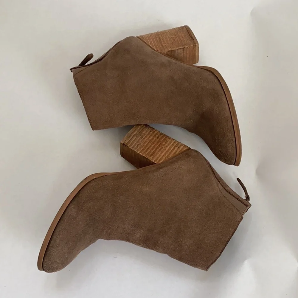 Urban Outfitters Suede‎ Stacked Heel Ankle Boots